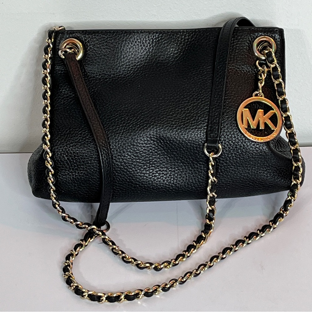MICHAEL Michael Kors Black Leather Jet Set Chain Shoulder Bag